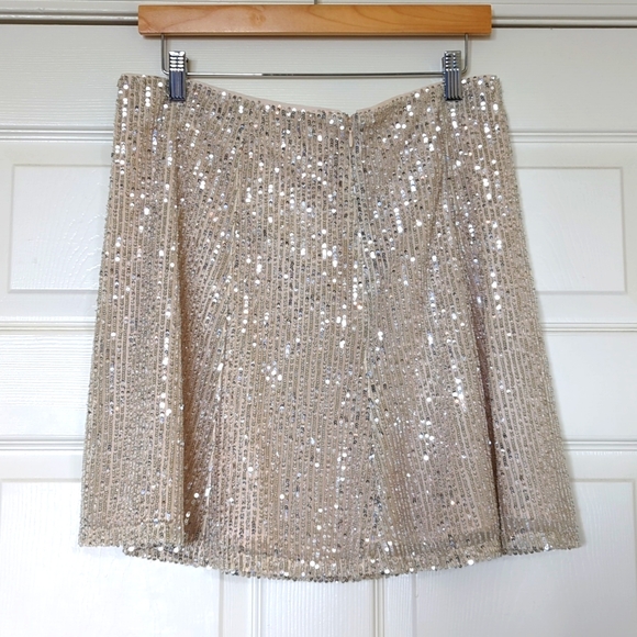 LOFT Glitter Mini Skirt Size 8 - Picture 2 of 5